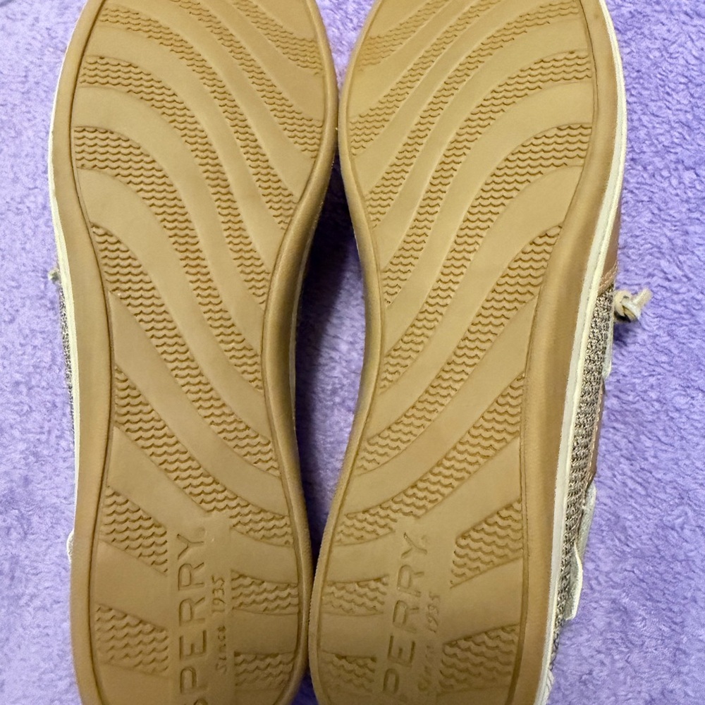 Sperry Women’s Tan Boat Shoes - Picture 4 of 4